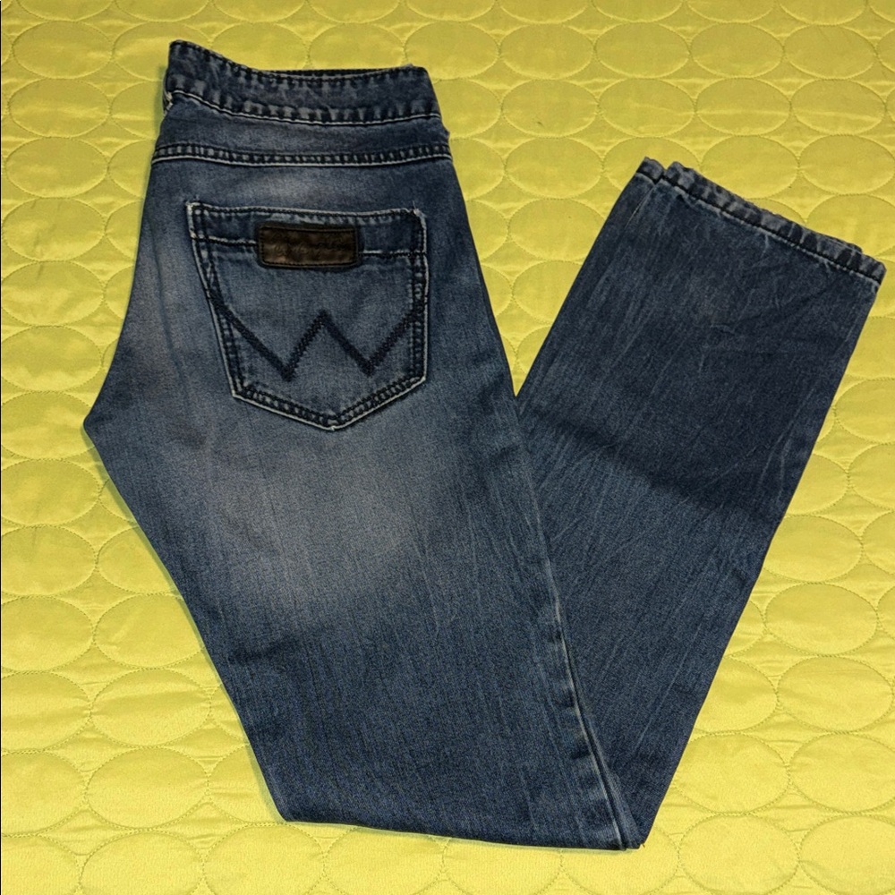 Wrangler Men's Dark Blue Straight Jeans